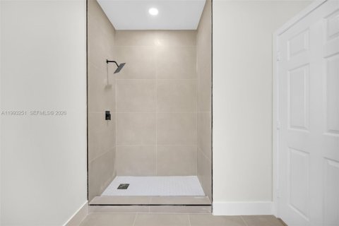 Villa ou maison à vendre à Miami, Floride: 3 chambres, 117.06 m2 № 2055617 - photo 27