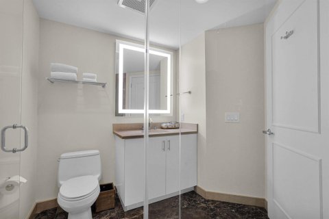 Купить кондоминиум в Форт-Лодердейл, Флорида 4 комнаты, 95.5м2, № 2249724 - фото 29