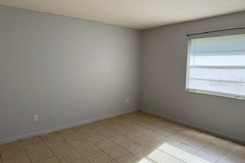 Casa en venta en Ocala, Florida, 3 dormitorios, 115.94 m2 № 1917351 - foto 25