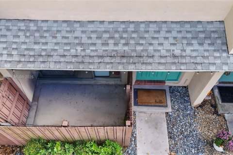 Touwnhouse à vendre à Coconut Creek, Floride: 2 chambres, 113.71 m2 № 1954008 - photo 21