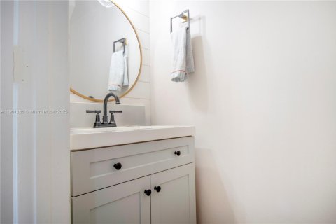 Touwnhouse à vendre à Coconut Creek, Floride: 2 chambres, 113.71 m2 № 1954008 - photo 10