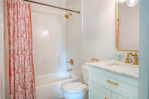 Touwnhouse à vendre à Coconut Creek, Floride: 2 chambres, 113.71 m2 № 1954008 - photo 15