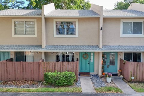 Touwnhouse à vendre à Coconut Creek, Floride: 2 chambres, 113.71 m2 № 1954008 - photo 20