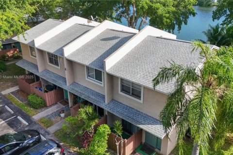 Touwnhouse à vendre à Coconut Creek, Floride: 2 chambres, 113.71 m2 № 1954008 - photo 19