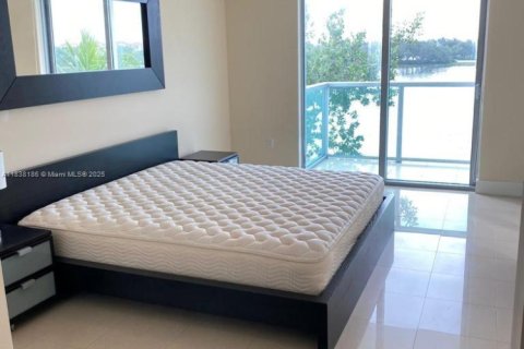 Condo in Sunrise, Florida, 1 bedroom  № 1836543 - photo 21