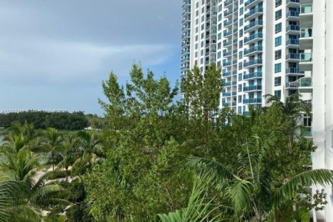 Condo in Sunrise, Florida, 1 bedroom  № 1836543 - photo 4