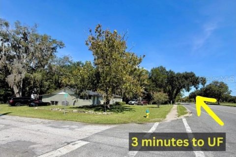 Commercial property in Gainesville, Florida 4 bedrooms, 184.32 sq.m. № 2379298 - photo 13