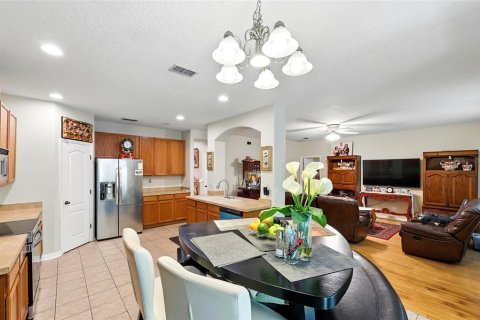 Villa ou maison à vendre à Orange Park, Floride: 5 chambres, 311.41 m2 № 1769990 - photo 6