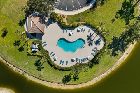 Купить виллу или дом в Пунта-Горда, Флорида 2 спальни, 142.42м2, № 2005788 - фото 4