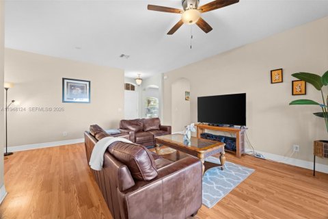 Купить виллу или дом в Пунта-Горда, Флорида 2 спальни, 142.42м2, № 2005788 - фото 8