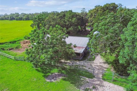 House in Brooksville, Florida 3 bedrooms, 401.62 sq.m. № 2109291 - photo 10