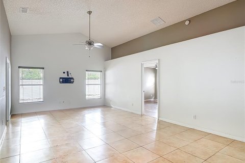 Villa ou maison à vendre à Orange City, Floride: 3 chambres, 157.47 m2 № 2135590 - photo 15