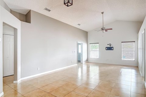 Villa ou maison à vendre à Orange City, Floride: 3 chambres, 157.47 m2 № 2135590 - photo 14