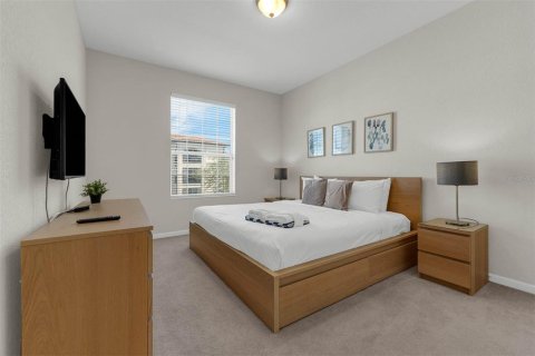 Condo in Orlando, Florida, 3 bedrooms  № 1616412 - photo 13