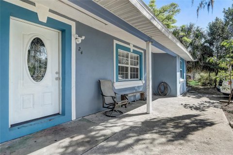 House in Apopka, Florida 4 bedrooms, 110.93 sq.m. № 1722583 - photo 6