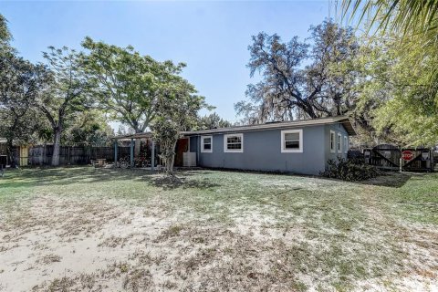 House in Apopka, Florida 4 bedrooms, 110.93 sq.m. № 1722583 - photo 26