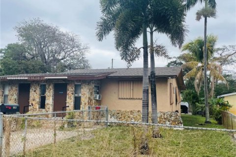 Commercial property in Hollywood, Florida 102.94 sq.m. № 1702781 - photo 5