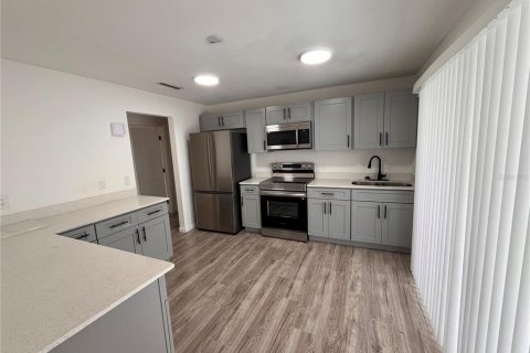 Casa en venta en Rockledge, Florida, 4 dormitorios, 151.99 m2 № 1872846 - foto 14