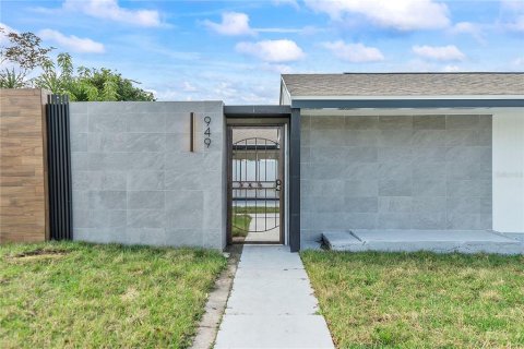 Casa en venta en Rockledge, Florida, 4 dormitorios, 151.99 m2 № 1872846 - foto 2