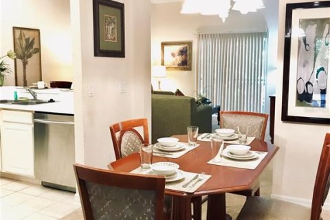 Condominio en alquiler en Davenport, Florida, 3 dormitorios, 113.99 m2 № 1907184 - foto 3