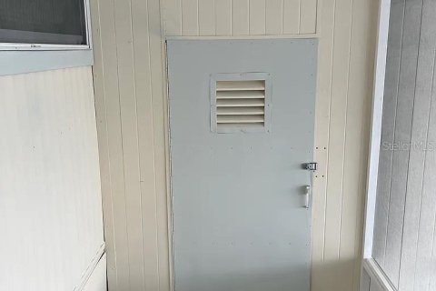 Apartamento en alquiler en Tampa, Florida, 2 dormitorios, 89.19 m2 № 1911216 - foto 5