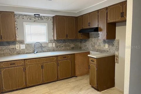 Apartamento en alquiler en Tampa, Florida, 2 dormitorios, 89.19 m2 № 1911216 - foto 4