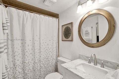 Купить кондоминиум в Маргит, Флорида 2 спальни, 102.19м2, № 2054953 - фото 21