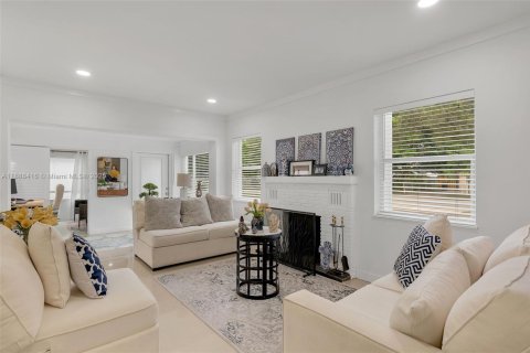 House in Fort Lauderdale, Florida 3 bedrooms, 107.02 sq.m. № 1943985 - photo 5