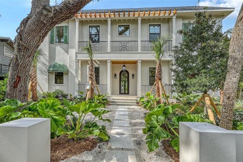 House in Sarasota, Florida 5 bedrooms, 367.89 sq.m. № 1789808 - photo 3