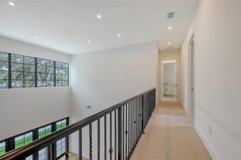 House in Sarasota, Florida 5 bedrooms, 367.89 sq.m. № 1789808 - photo 12