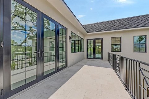 House in Sarasota, Florida 5 bedrooms, 367.89 sq.m. № 1789808 - photo 16