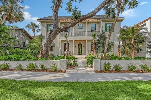 House in Sarasota, Florida 5 bedrooms, 367.89 sq.m. № 1789808 - photo 2