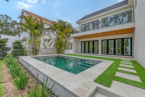 House in Sarasota, Florida 5 bedrooms, 367.89 sq.m. № 1789808 - photo 18