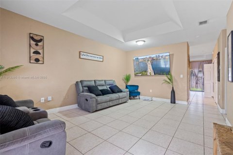 Villa ou maison à vendre à Homestead, Floride: 3 chambres, 144.37 m2 № 1969035 - photo 4