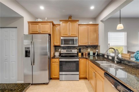 Condo in New Smyrna Beach, Florida, 3 bedrooms № 2234610 - photo 20