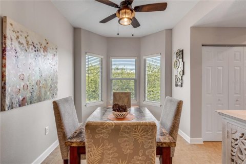 Condo in New Smyrna Beach, Florida, 3 bedrooms № 2234610 - photo 16