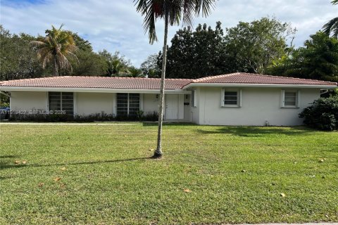 Villa ou maison à louer à Palmetto Bay, Floride: 3 chambres, 131.46 m2 № 1974431 - photo 2