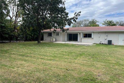 Villa ou maison à louer à Palmetto Bay, Floride: 3 chambres, 131.46 m2 № 1974431 - photo 13