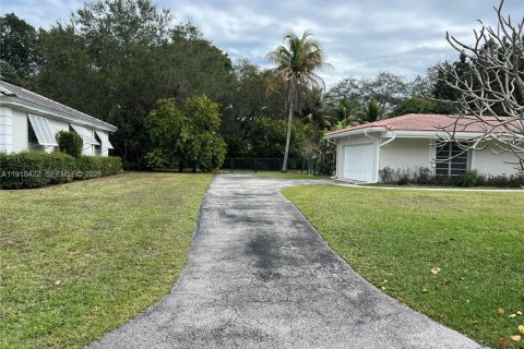 Villa ou maison à louer à Palmetto Bay, Floride: 3 chambres, 131.46 m2 № 1974431 - photo 15