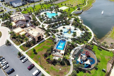 Casa en alquiler en Kissimmee, Florida, 7 dormitorios, 315.96 m2 № 1913561 - foto 23