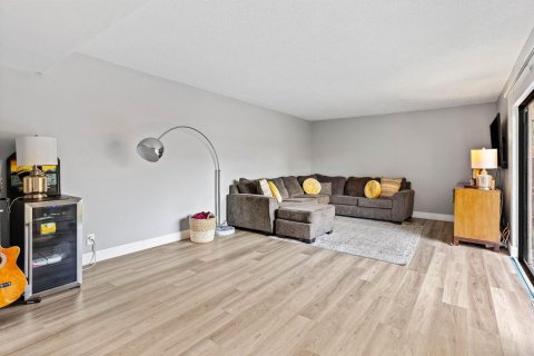 Купить таунхаус в Делрей-Бич, Флорида 4 комнаты, 114.46м2, № 2181018 - фото 4
