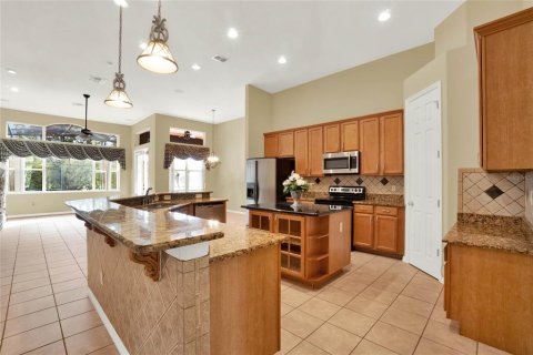 Casa en venta en Kissimmee, Florida, 4 dormitorios, 240.52 m2 № 1436322 - foto 6