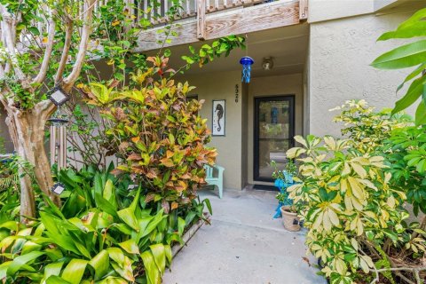 Condo in Sarasota, Florida, 2 bedrooms № 2209051 - photo 9