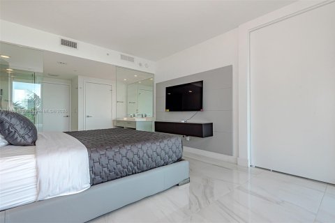 Condo in Miami, Florida, 2 bedrooms  № 1888796 - photo 14