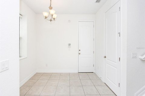 Adosado en venta en Orlando, Florida, 2 dormitorios, 151.9 m2 № 1845061 - foto 19