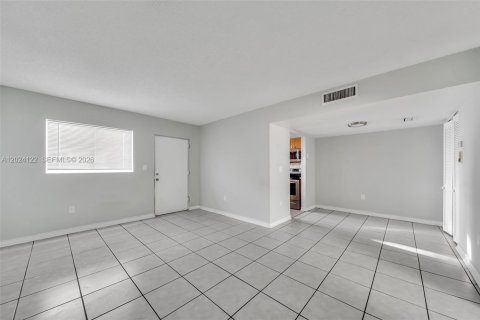 Copropriété à louer à Miami Beach, Floride: 1 chambre, 92.9 m2 № 2085915 - photo 7