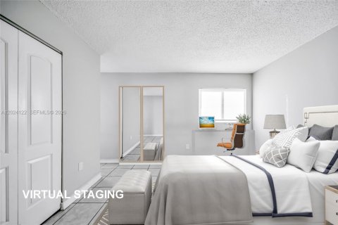 Copropriété à louer à Miami Beach, Floride: 1 chambre, 92.9 m2 № 2085915 - photo 3
