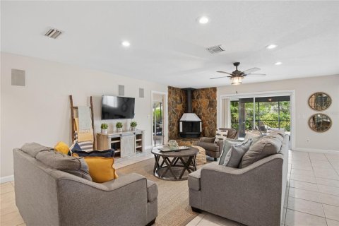 Villa ou maison à vendre à Seminole, Floride: 3 chambres, 159.88 m2 № 2409921 - photo 10