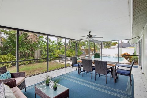 Villa ou maison à vendre à Seminole, Floride: 3 chambres, 159.88 m2 № 2409921 - photo 3