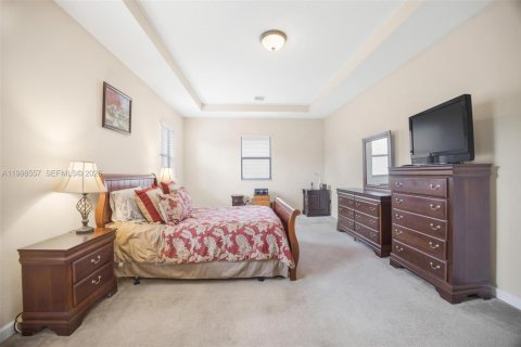 Casa en venta en Homestead, Florida, 4 dormitorios, 271.74 m2 № 2060625 - foto 15